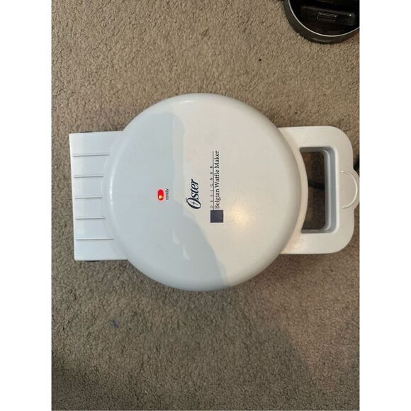 Vtg Oster Designer Belgian Waffle Maker 3677 White/Round TESTED - Picture 3 of 7